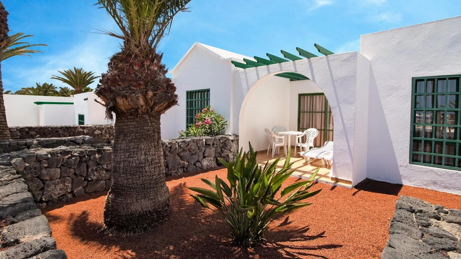 Apartamentos Livvo Las Gaviotas Puerto del Carmen  0*, Puerto del Carmen (Lanzarote) Spanje