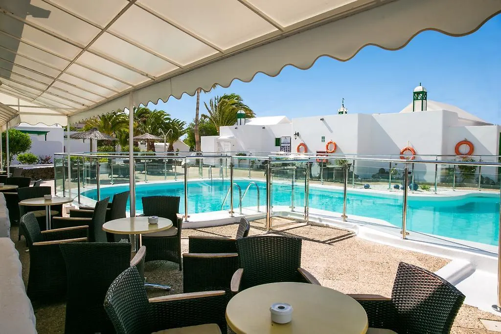 Apartamentos Livvo Las Gaviotas Puerto del Carmen  Puerto del Carmen (Lanzarote)