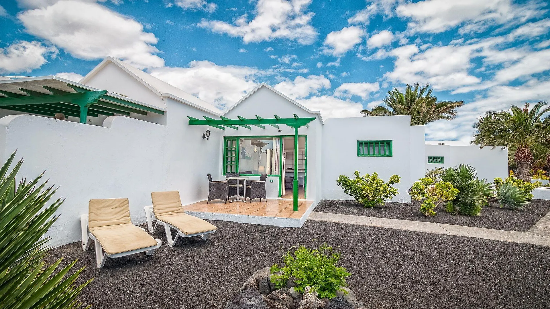 Apartamentos Livvo Las Gaviotas Puerto del Carmen