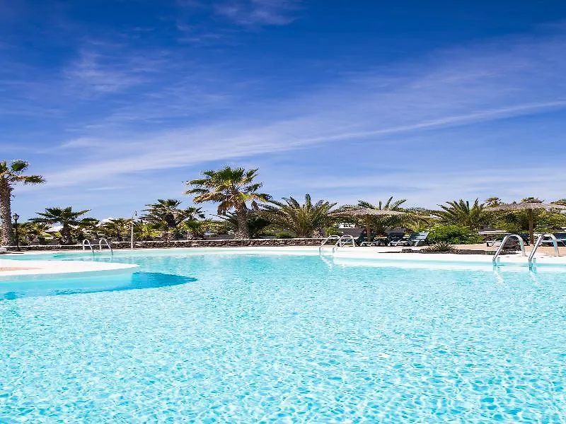 Apartamentos Livvo Las Gaviotas Puerto del Carmen  0*, Puerto del Carmen (Lanzarote)